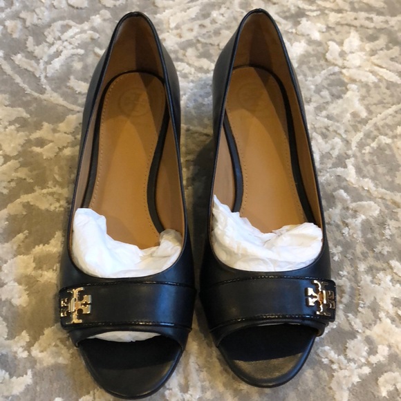 Tory Burch Shoes - Too narrow for my feet
